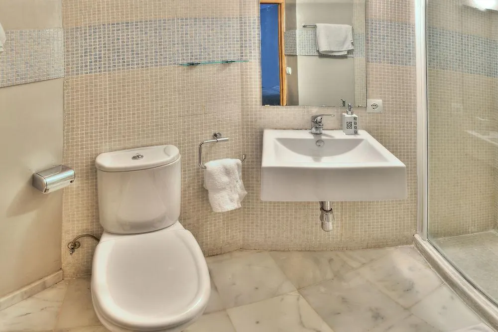 Apartamentos Mariano De Cavia Seville 0*,  Spain
