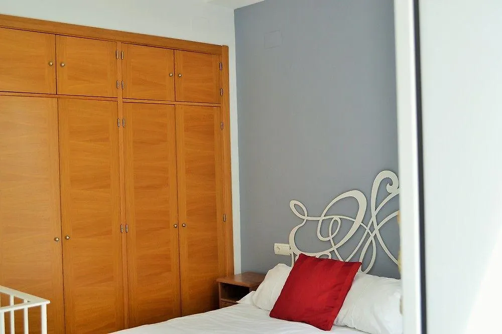 Apartamentos Mariano De Cavia Seville