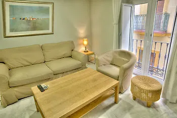 Apartment Apartamentos Mariano De Cavia Seville Spain