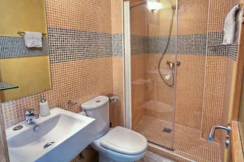 Apartamentos Mariano De Cavia Seville Apartment