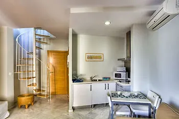 Apartamentos Mariano De Cavia Seville Apartment
