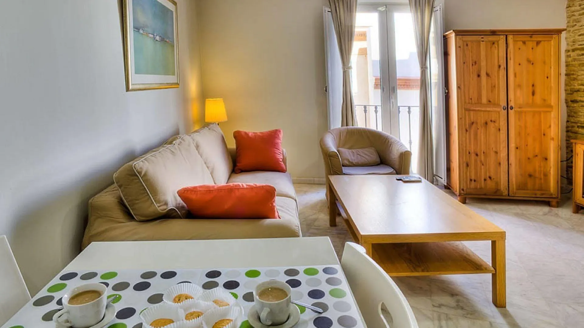 Apartamentos Mariano De Cavia Seville