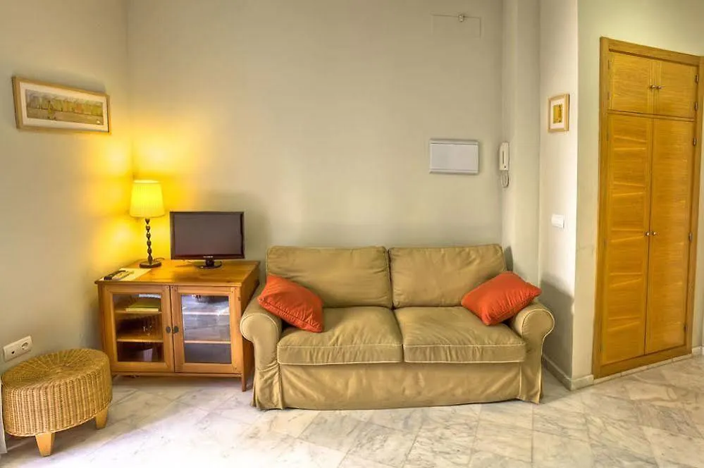 Apartment Apartamentos Mariano De Cavia Seville