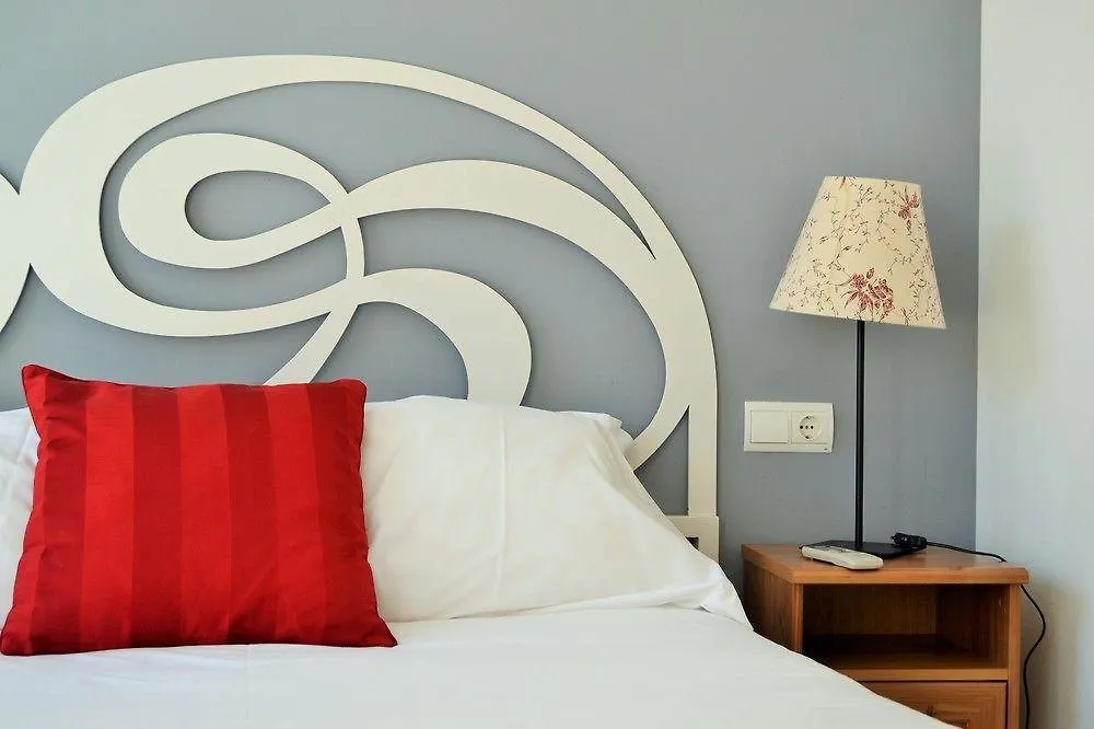 Apartamentos Mariano De Cavia Seville Apartment