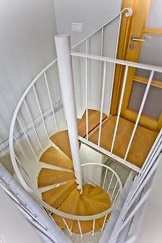 Apartamentos Mariano De Cavia Seville 0*,