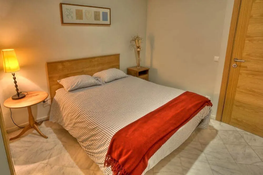 Apartamentos Mariano De Cavia Seville Apartment
